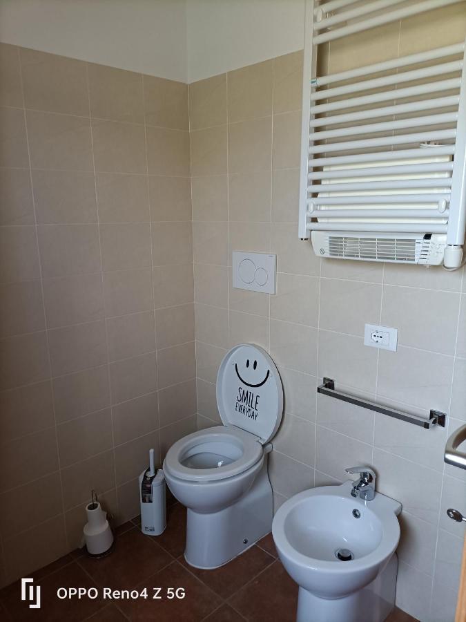 Casa Oasi Appartement Villa Cameroni Buitenkant foto