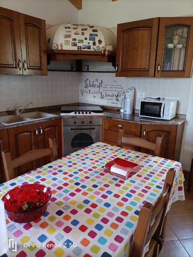 Casa Oasi Appartement Villa Cameroni Buitenkant foto